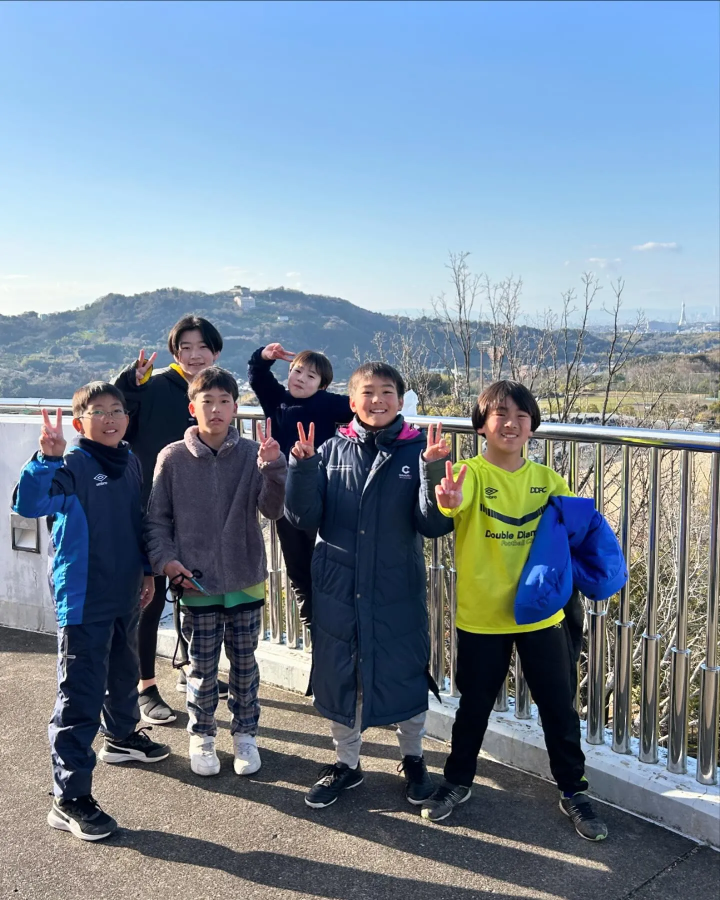 昨日の試合後近くの公園に行き遊んできました😊