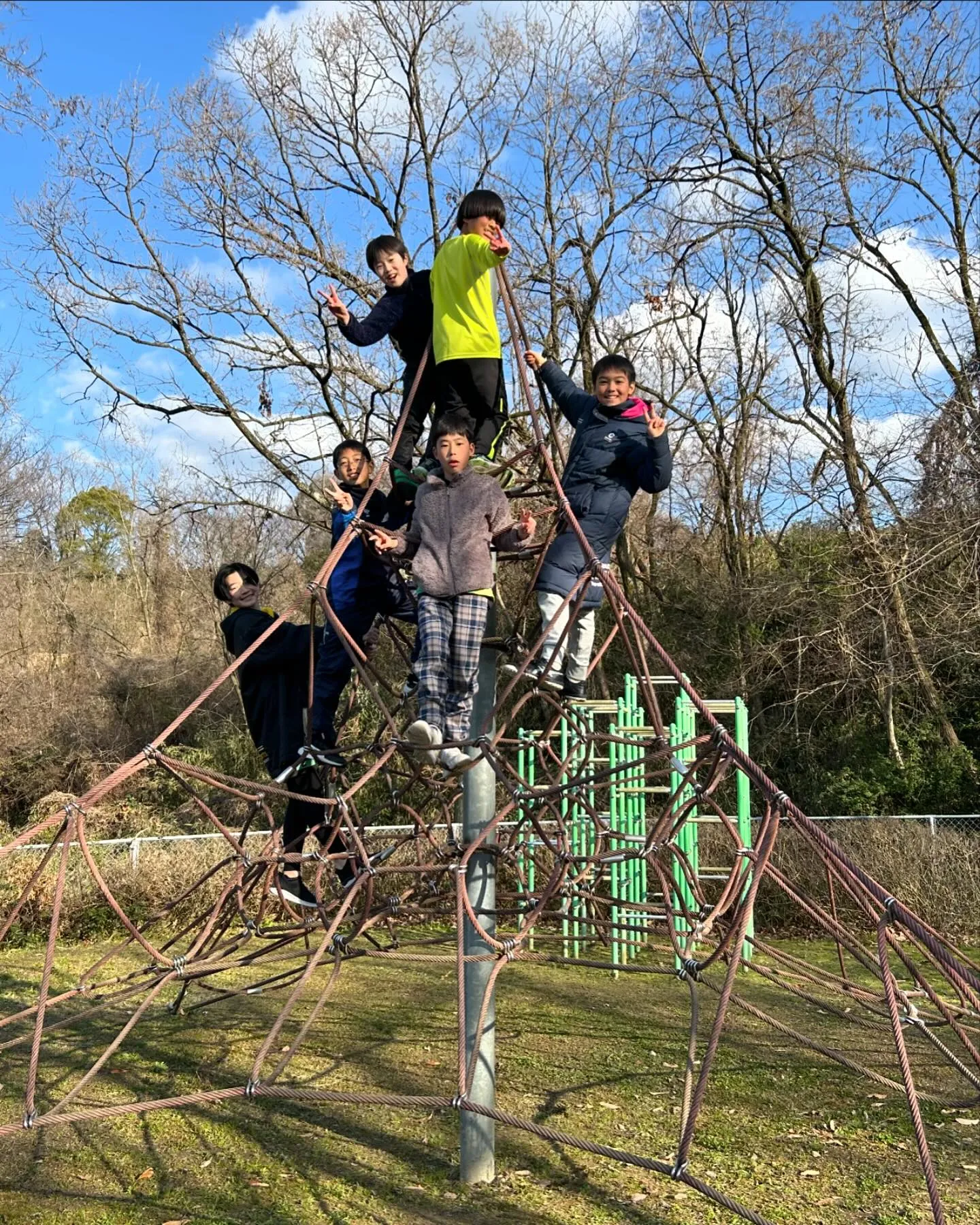 昨日の試合後近くの公園に行き遊んできました😊